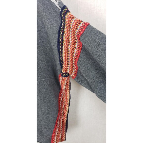 Natural Life Sweatshirt Womens L/XL Gray Boho Crochet Trim Raw Hem Cropped Top - Picture 4 of 9